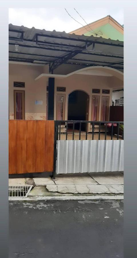 Hoki 1 Villa Tawangmangu